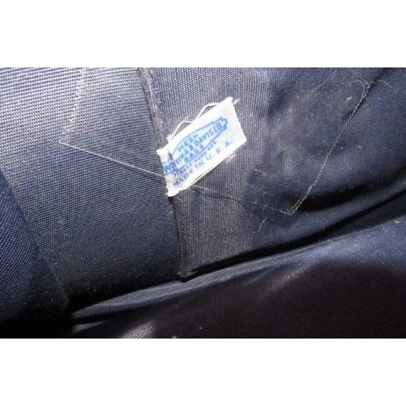 Whiting and Davis Vintage Cream Enamel Mesh Chainmaille and Lucite Handle - Picture 5 of 9